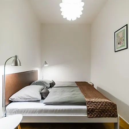 Square Apartmán *