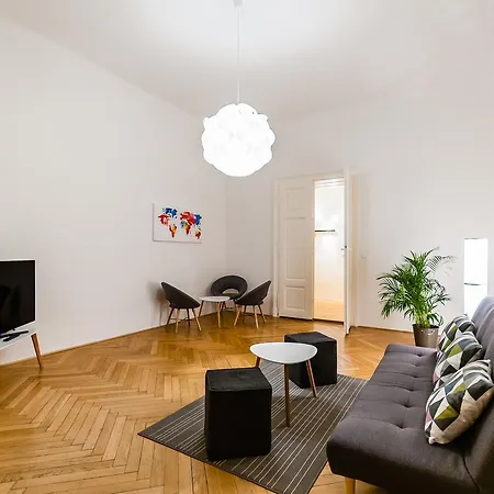 Apartmán Square *