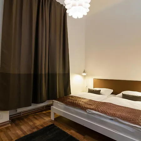 Square Apartmán *